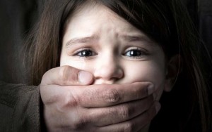 Pedofillərin cəzalandırılması: Kimyəvi, yoxsa cərrahi yol?