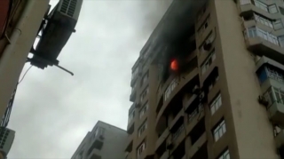 Xətaidə çoxmərtəbəli binada baş vermiş yanğın söndürüldü - FOTO - VİDEO - YENİLƏNİB