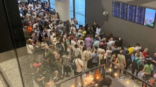 Hava limanında xaos - Sistemdə problem yaranıb 