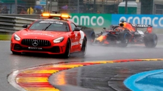 Formula 1  Belçika Qran-prisi yarımçıq dayandırıldı, Ferstappen qalib elan edildi