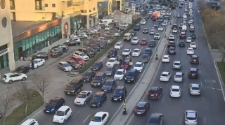 Bu yollarda sıxlıq var - SİYAHI 