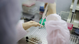 Britaniyada indiyədək 44 mindən çox insan koronavirusdan ölüb