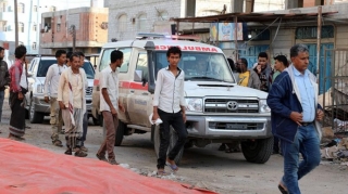 Yəməndə partlayış zamanı onlarla insan xəsarət alıb, ölənlər var