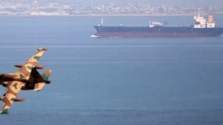 Yanacaq daşıyan xarici tankeri ələ keçirilib 