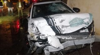 Bakıda qəzadan sonra maşın alovlandı, 2 nəfər yanıb öldü  - FOTO - VİDEO