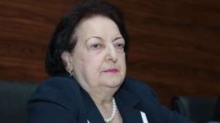 Elmira Süleymanova vəfat etdi 