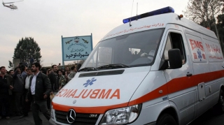 İranda sərnişin avtobusu aşıb, 33 nəfər yaralanıb 
