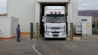 Yük maşının altında Türkiyədən Azərbaycana gəldi - Həbs edildi 