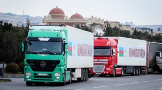 Heydər Əliyev Fondunun daha bir humanitar yardım karvanı Türkiyəyə yola düşüb  - FOTO