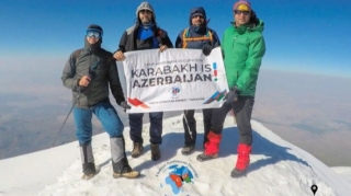 Ağrıdağın zirvəsindən dünyaya “Qarabağ Azərbaycandır!” çağırışı edilib