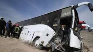 Avtobus qəzaya uğradı - 6 nəfər öldü, 46 nəfər yaralandı 