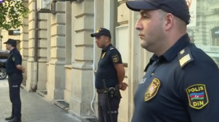 Azərbaycanın xaricdəki səfirliklərinə asanlıqla hücumlar edilir - Bakıda isə ...   - VİDEO