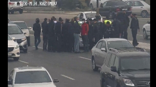 Bakının Babək prospektində yol qəzası olub  - FOTO
