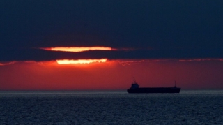 Çin gəmisi Yaponiyada qəzaya uğrayıb, 3 nəfər itkin düşüb 