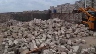 Suraxanıda qanunsuz tikili sökülüb - VİDEO