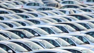 Səkkiz ayda Gürcüstan Azərbaycana 196,1 milyon dollarlıq avtomobil ixrac edib 