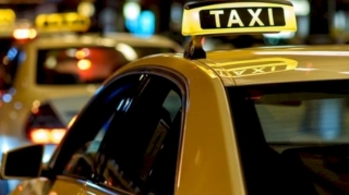 “Uber” bu taksi sürücülərinə fantastik məbləğ ödəyəcək