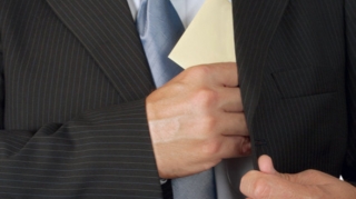 “Açığı, heç icra başçısı olmaq istəmirdim” - Yarım milyon itirən iş adamı 