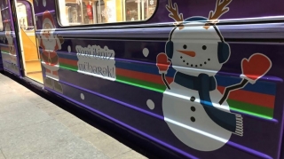 Bakı Metropolitenində "Yeni il qatarı" xəttə buraxılıb