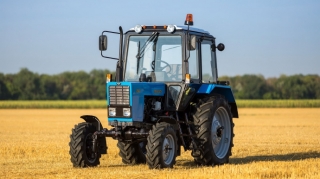 Azərbaycan SSR-də traktorların mavi olmasının SƏBƏBİ  - FOTO