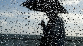 Sabah Bakıda yağış yağacaq, güclü külək əsəcək 