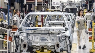 Азербайджан увеличил расходы на импорт продукции автопрома из Турции примерно на 2% 