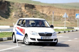 Azərbaycanın 6 vətəndaşı ötən ay Gürcüstanda sürücülük vəsiqəsi alıb