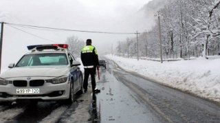DYP-dən hərəkət iştirakçılarına XƏBƏRDARLIQ - Yollarda ehtiyatlı olun!