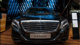 Çində inanılmaz hadisə: Ölən qohumunun yanına "Mercedes"  basdırdı