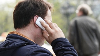 Telefonda icra başçısını təhqir etdi - Cərimələndi 