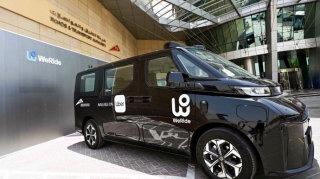 В Дубае начали ездить беспилотные такси в тестовом режиме 