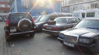 Naxçıvandan İğdıra böyük axın  - 1 ayda 65 min insan Türkiyəyə keçdi