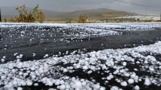 Bakıya diametri 4 mm olan dolu yağdı 