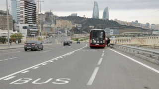 "Əgər avtobus işləmirsə o zolağın nə əhəmiyyəti var?" - Ekspert hər iki qurumun razılığa gəlmələrini təklif etdi 
