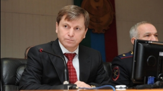 В Махачкале после наезда автомобиля погиб экс-председатель правительства Дагестана