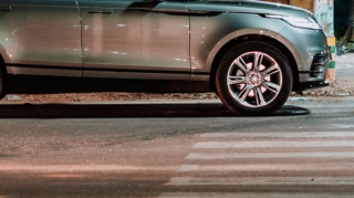 Bakıda “Range Rover”in sürücüsü  piyadanı vuraraq öldürdü