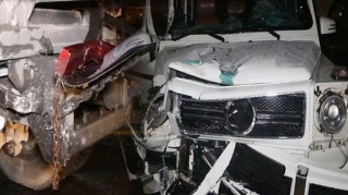 Dəhşətli qəza keçirən azərbaycanlı müğənninin vəziyyəti yaxşı deyil - FOTO 