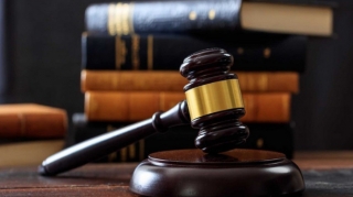 Kürdəmirdə üç nəfərin öldüyü qəzada təqsirli bilinən şəxsə hökm oxundu 