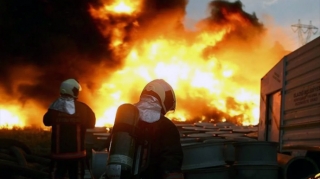 Yanacaqdaşıyan maşınlar toqquşdu - 5 nəfər öldü 