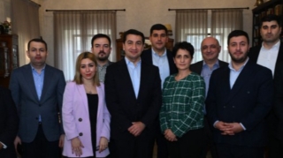 Hikmət Hacıyev Bakıya gələn erməni nümayəndəyə bunu deyibmiş 