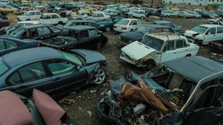 İllərdir cərimə meydançasında qalan maşınların taleyi necə olacaq – DYP və ekspertdən AÇIQLAMA 