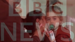 BBC ailəsini itirmiş üç yaşlı Xədicə ilə bağlı reportaj hazırladı: “Deyir, baba, anamı gətir”  - VİDEO