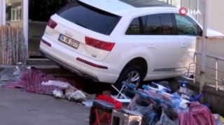 73 yaşlı sürücü ağır qəza törətdi – ANBAAN VİDEO 