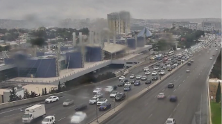 Bu yollarda tıxac var - SİYAHI 