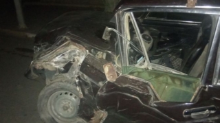 Ağcabədidə iki "VAZ" toqquşdu,  2 yaralı - FOTO