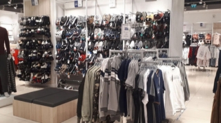 Azərbaycanın ən böyük ticarət mərkəzlərindən biri bağlandı   - FOTO