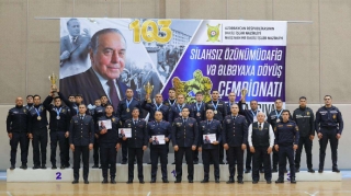 Polis əməkdaşları arasında əlbəyaxa döyüş üzrə çempionat keçirilib - FOTOLAR 