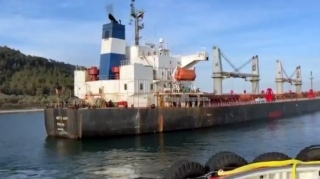 Rusiyadan Misirə gedən yük gəmisi Çanaqqala boğazında saya oturub 