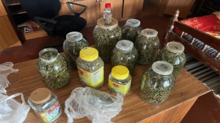 Narkotiki bankalara yığıb evdə gizlədən Göyçay sakini saxlanılıb  - FOTO - VİDEO