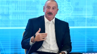 Prezident İlham Əliyev keçmiş məcburi köçkünlərə müraciət edib